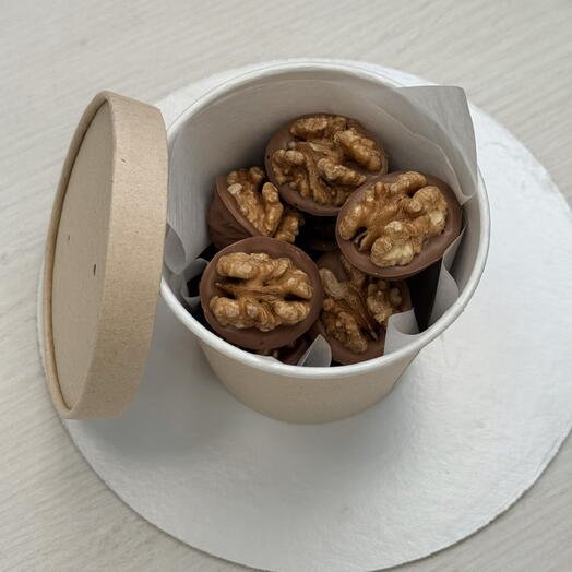 Набор шоколадных конфет "Орешки"