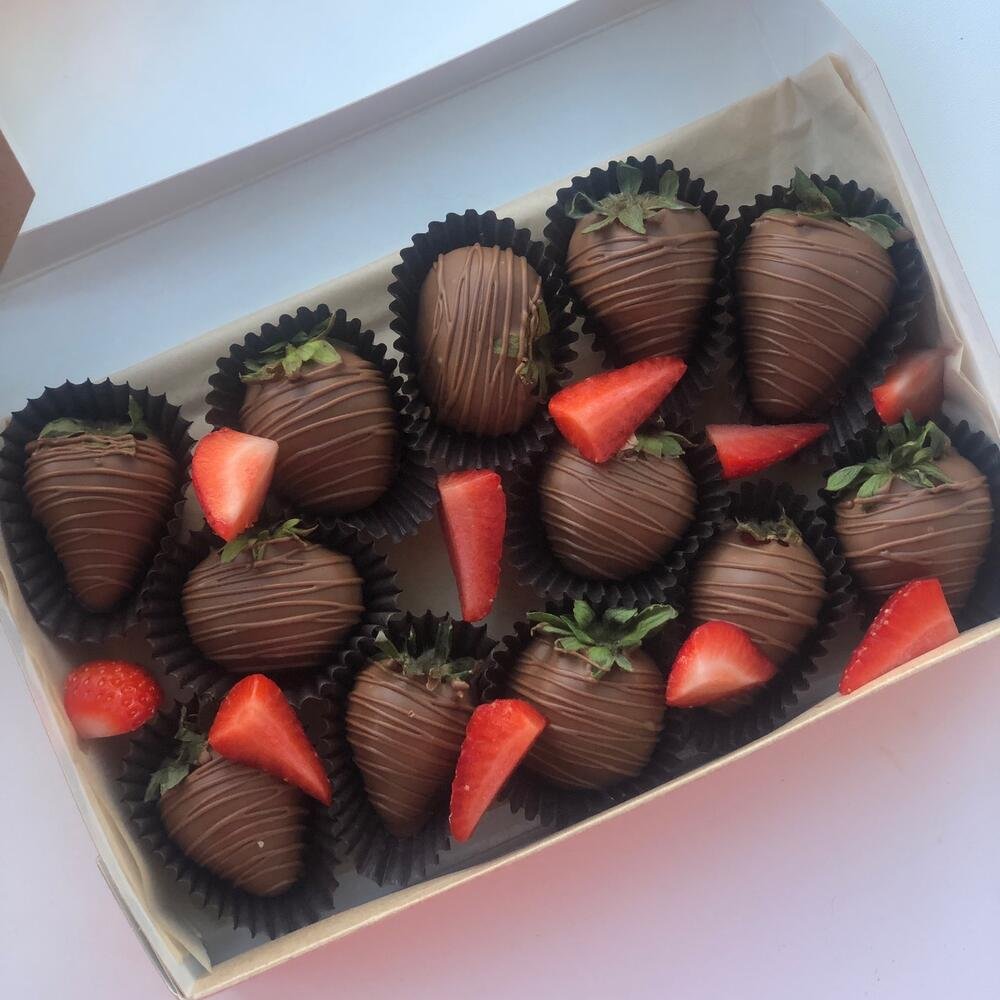 Набор из клубники в шоколаде 9-12 ягод