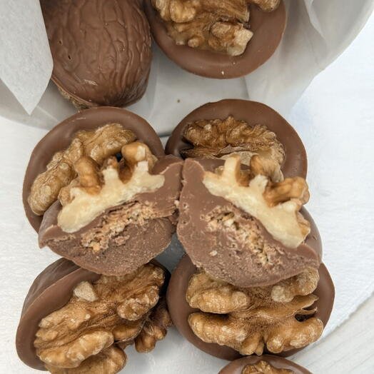 Набор шоколадных конфет "Орешки"